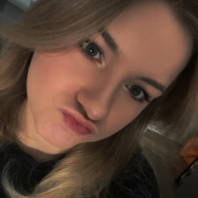 Female Student, Jennie, seeking flatmate in Whitechapel 