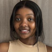 Female Professional, Lilian, seeking flatmate in North London 