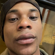 Male Professional, Zavier, seeking flatmate in Dalston 