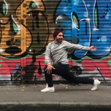  Professional, James, seeking flatmate in Brighton 