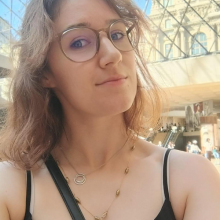 Female Student, Lexy, seeking flatmate in Leeds 