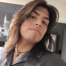 Male Professional, Anthony, seeking flatmate in Camberwell 