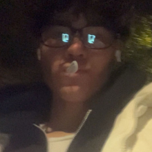 Male Professional, Taymur, seeking flatmate in Nottingham 