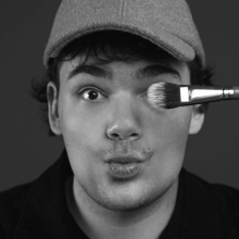 Male Freelancer/self employed, Rossino, seeking flatmate in London 