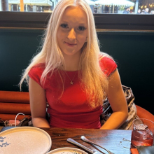 Female Student, Freya, seeking flatmate 