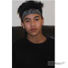  Professional, Aaron, seeking flatmate 