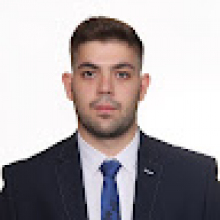  Professional, Emil, seeking flatmate in London 
