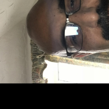 Male Professional, Kiko , seeking flatmate in London, United Kingdom 