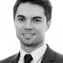 Male Professional, Arthur, seeking flatmate in London 