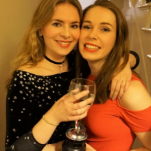 Female Professional, Ellie, seeking flatmate in London 
