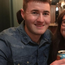 Male Professional, Alex, seeking flatmate in Clapham 