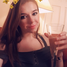 Female Student, Samantha, seeking flatmate in Upper Holloway 