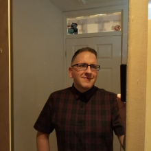 Female Professional, Lee, seeking flatmate in M26 1QP 