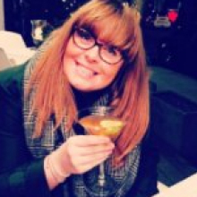 Female Professional, Kathy, seeking flatmate 