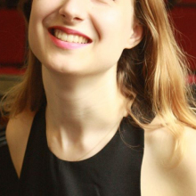 Female Freelancer/self employed, Luana, seeking flatmate 