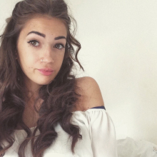 Female Student, Manu, seeking flatmate in Finsbury Park 