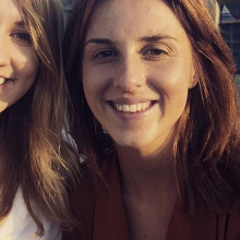 Female Professional, Sophie, seeking flatmate 