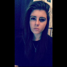 Female Professional, Foula Schanche, seeking flatmate in London 