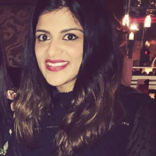 Female Professional, Nidhee, seeking flatmate 