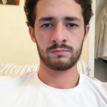 Male Freelancer/self employed, Pierre, seeking flatmate 