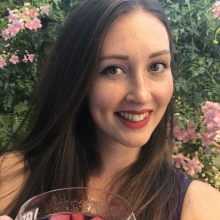 Female Professional, Meg, seeking flatmate 