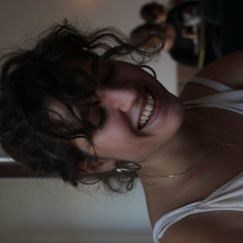 Female Student, Paula, seeking flatmate 