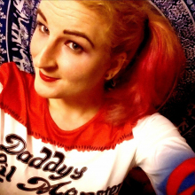 Female Student, CharlotteEmerson, seeking flatmate 