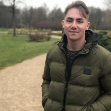 Male Professional, Ernest Nikandrov, seeking flatmate in Streatham 