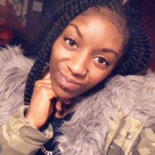 Female Professional, Alecia, seeking flatmate in North London 