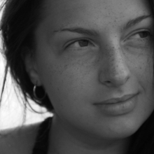 Female Professional, Anna, seeking flatmate 