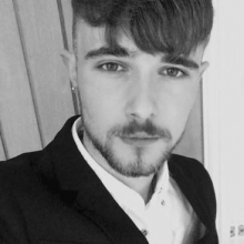 Male Professional, Ollie, seeking flatmate in SO30 