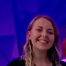 Female Student, Jessica, seeking flatmate in London 