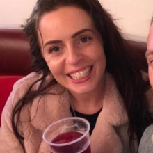 Female Professional, Kara, seeking flatmate 