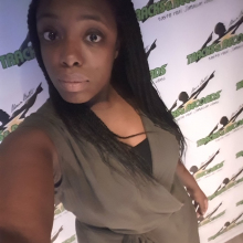 Female Professional, Leah, seeking flatmate 