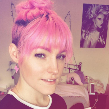 Female Freelancer/self employed, Devon, seeking flatmate in KT1 