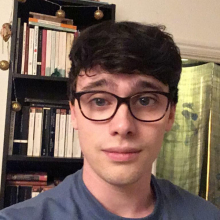 Male Professional, James, seeking flatmate in Finsbury Park 